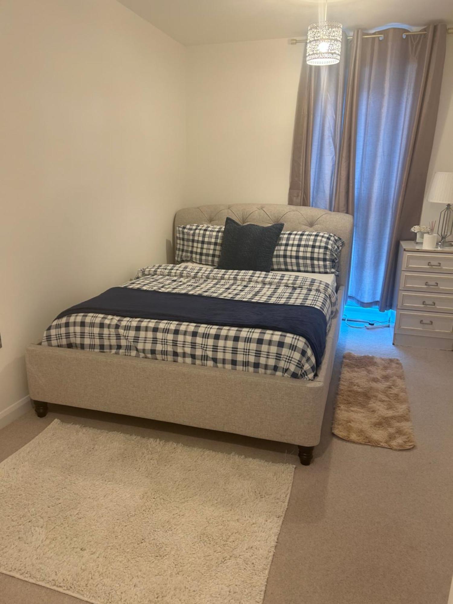 En-Suite Double Room In A Shared Apartment Close To Central London Eksteriør billede